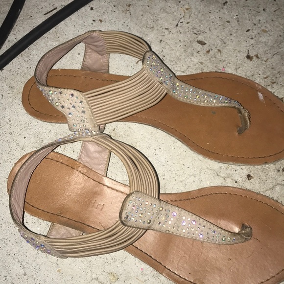 steve madden thong sandals